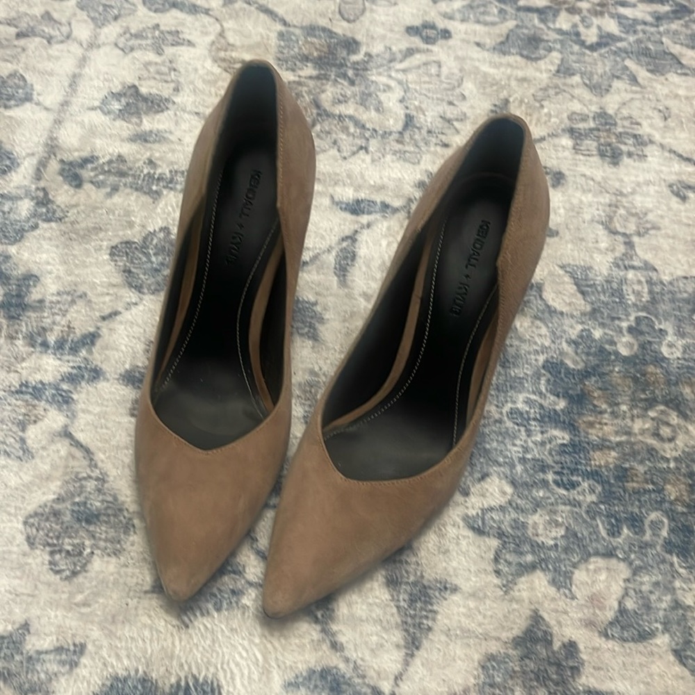 Kendall and Kylie heels